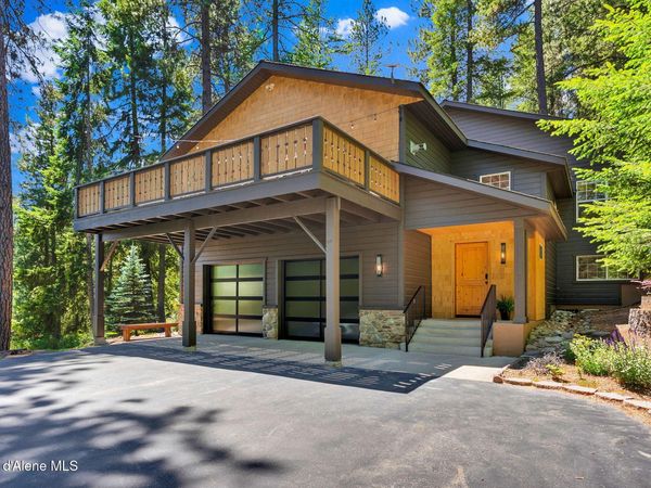 316 Brisboys RD , Sagle, ID 83860