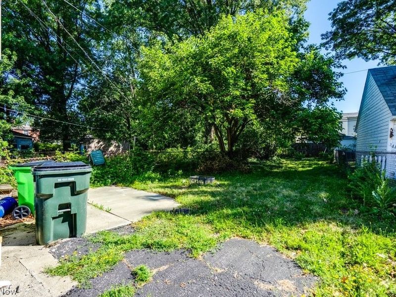 1445 Sulzer Avenue, Euclid, OH 44132 Photo 29