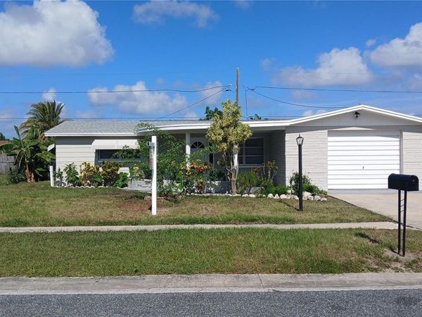 2109 SHANNON DRIVE , HOLIDAY, FL 34690