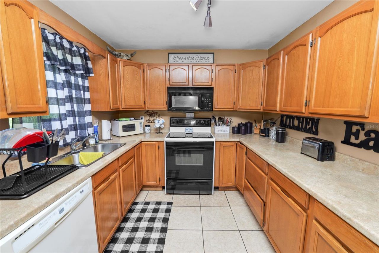 517 Tanglewood Drive , Auburndale, FL 33823 Photo