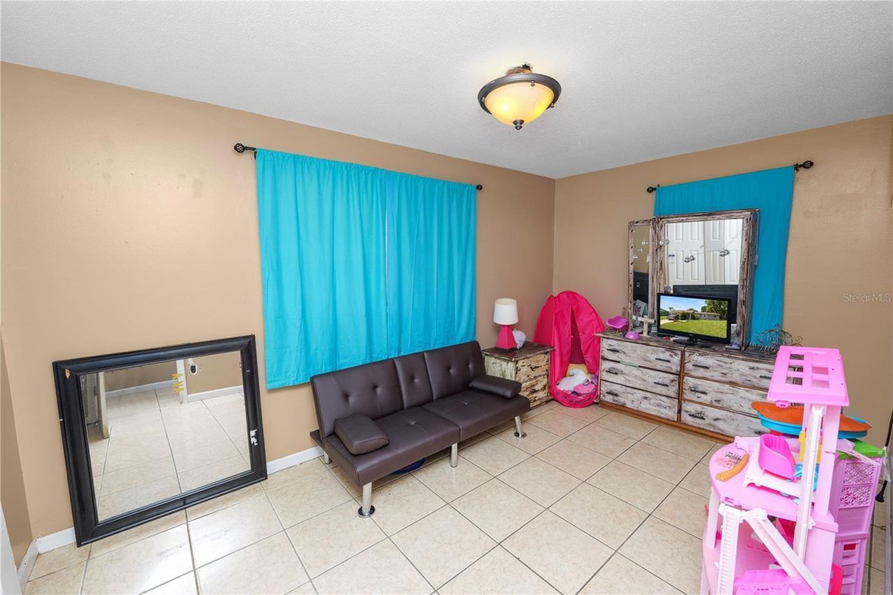 517 Tanglewood Drive , Auburndale, FL 33823 Photo