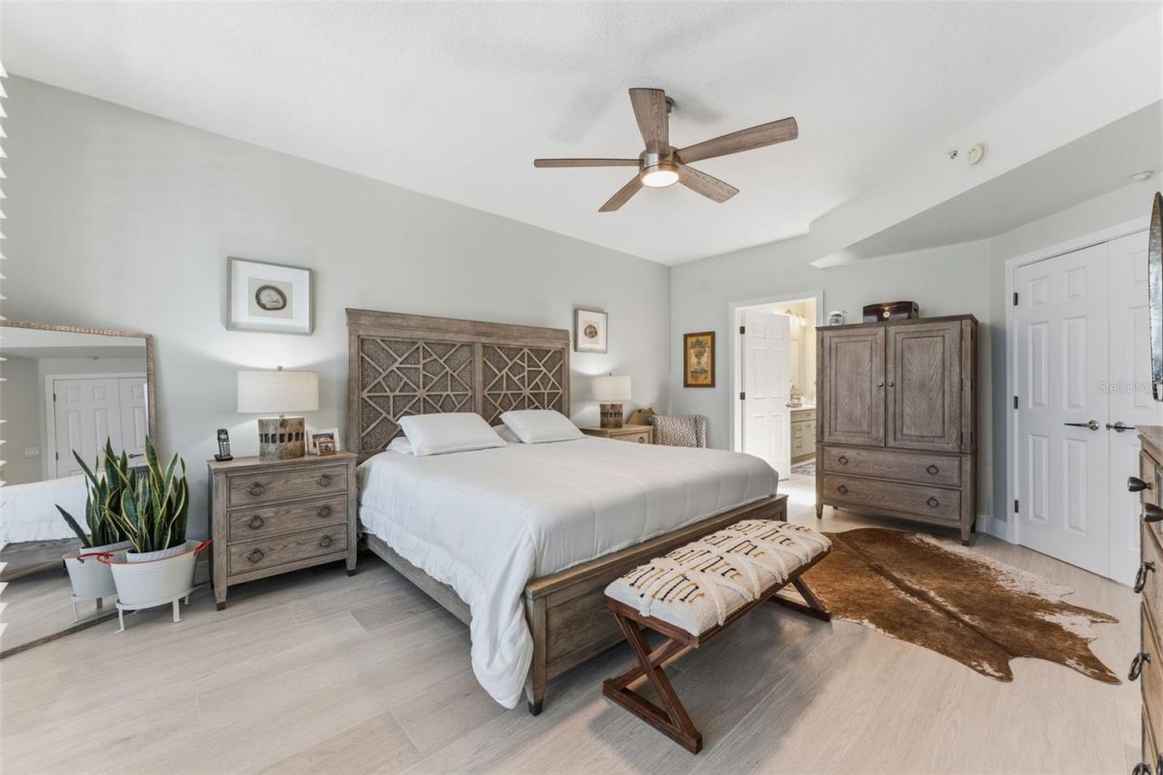 2 15th Avenue, Unit 401, Indian Rocks Beach, FL 33785 Photo