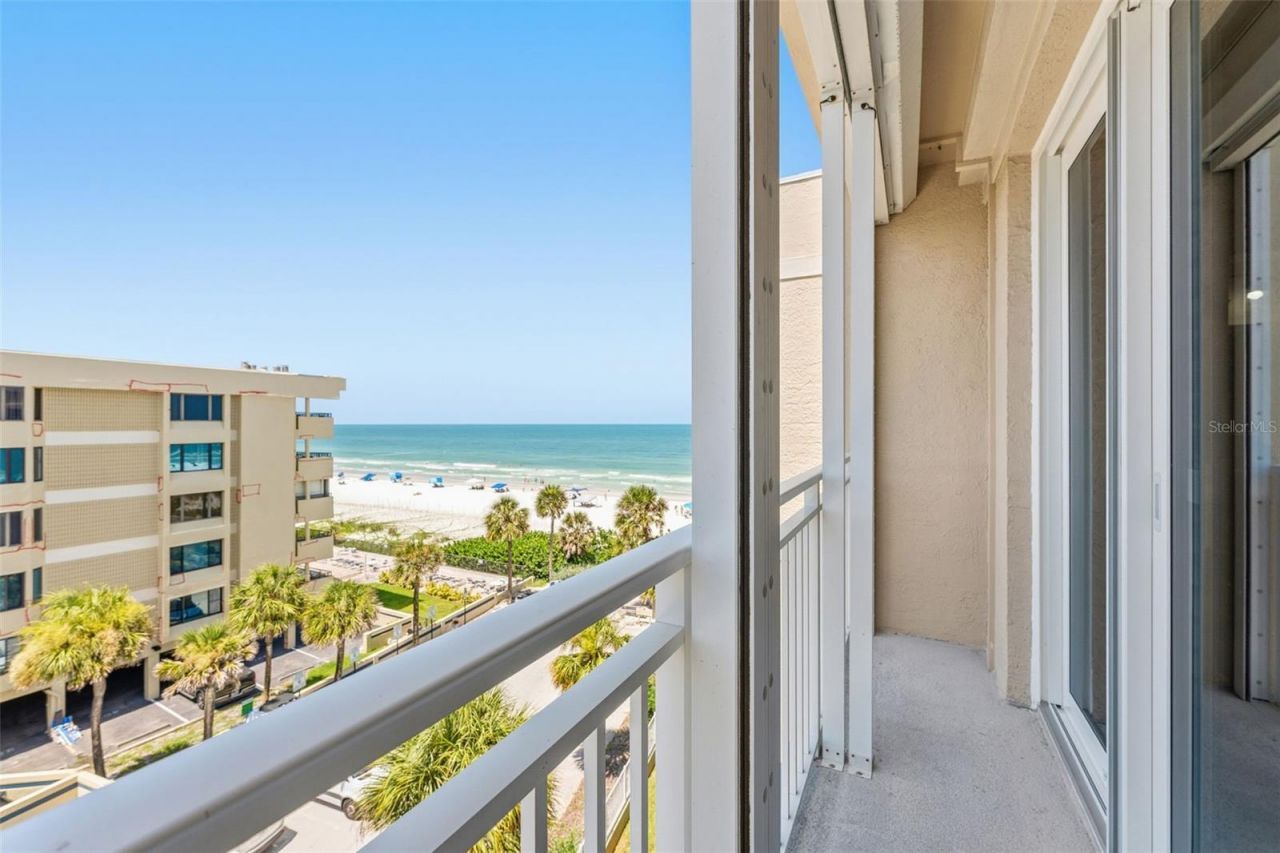 2 15th Avenue, Unit 401, Indian Rocks Beach, FL 33785 Photo