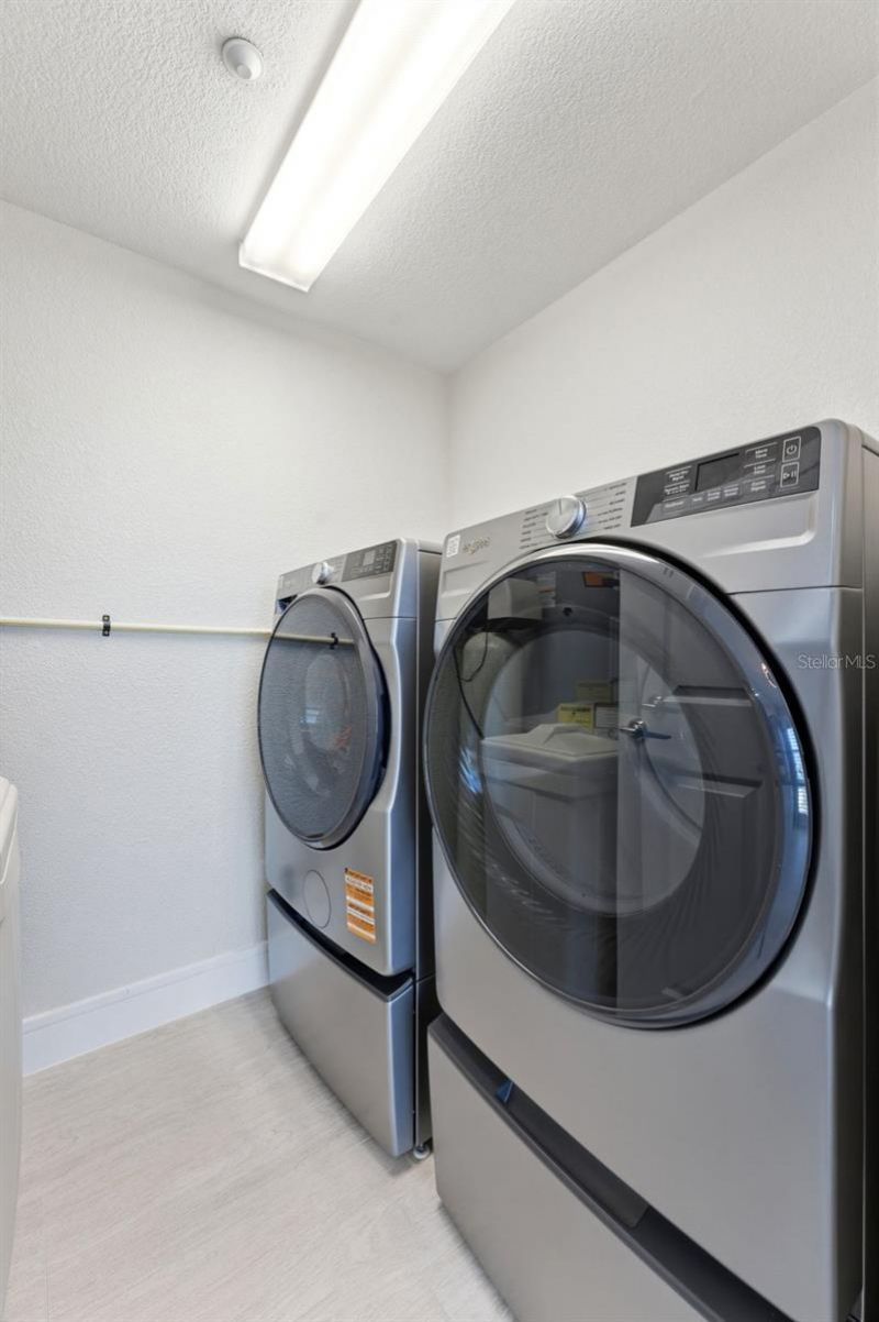 2 15th Avenue, Unit 401, Indian Rocks Beach, FL 33785 Photo