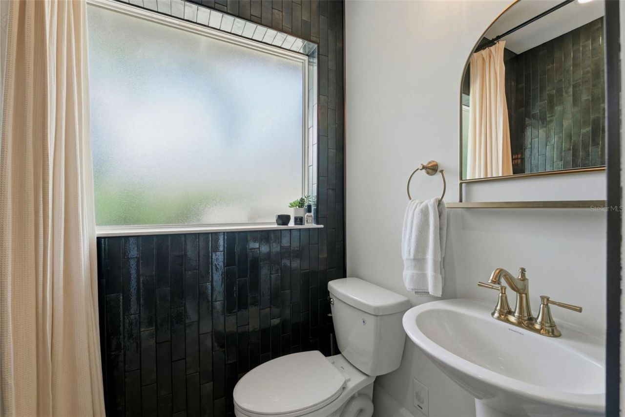 871 17th Avenue N, Saint Petersburg, FL 33704 Photo
