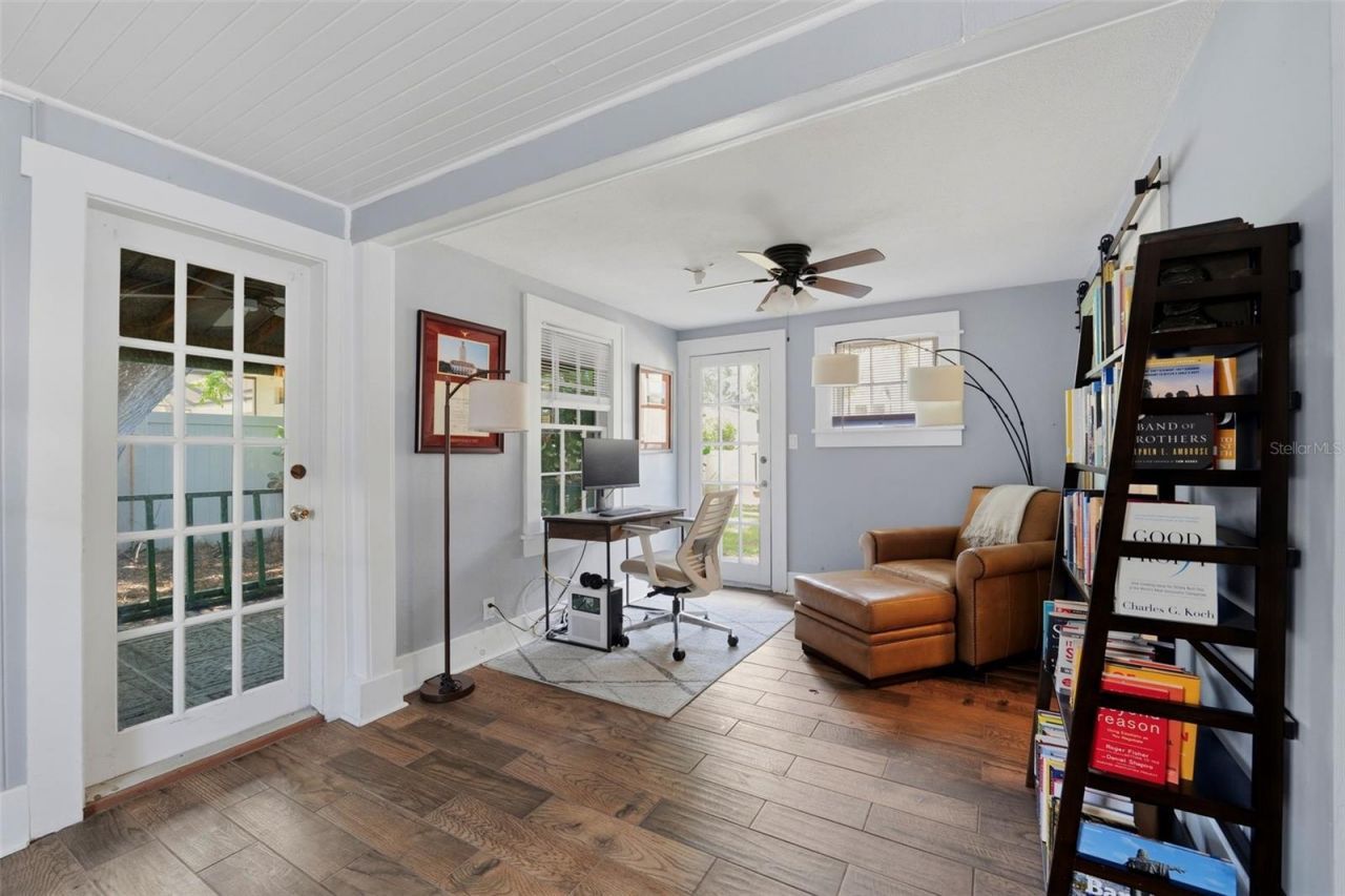871 17th Avenue N, Saint Petersburg, FL 33704 Photo