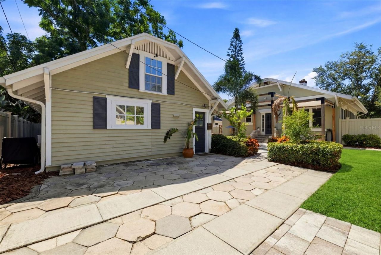 871 17th Avenue N, Saint Petersburg, FL 33704 Photo