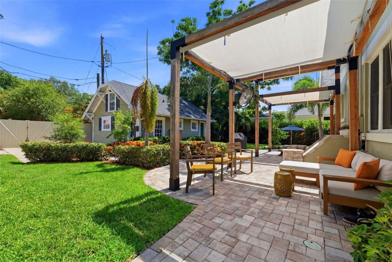 871 17th Avenue N, Saint Petersburg, FL 33704 Photo