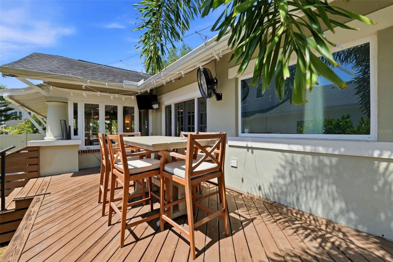 871 17th Avenue N, Saint Petersburg, FL 33704 Photo