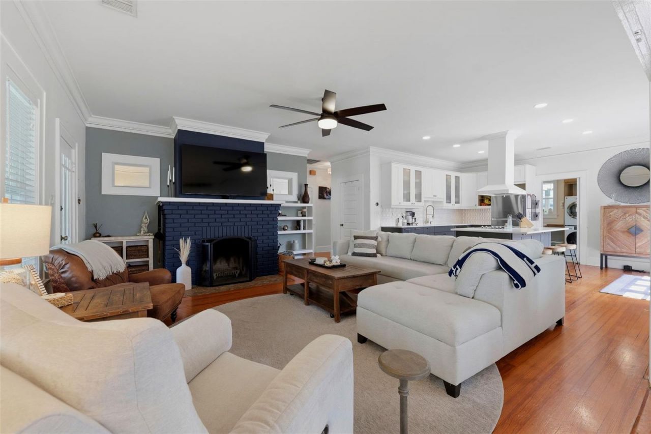 871 17th Avenue N, Saint Petersburg, FL 33704 Photo