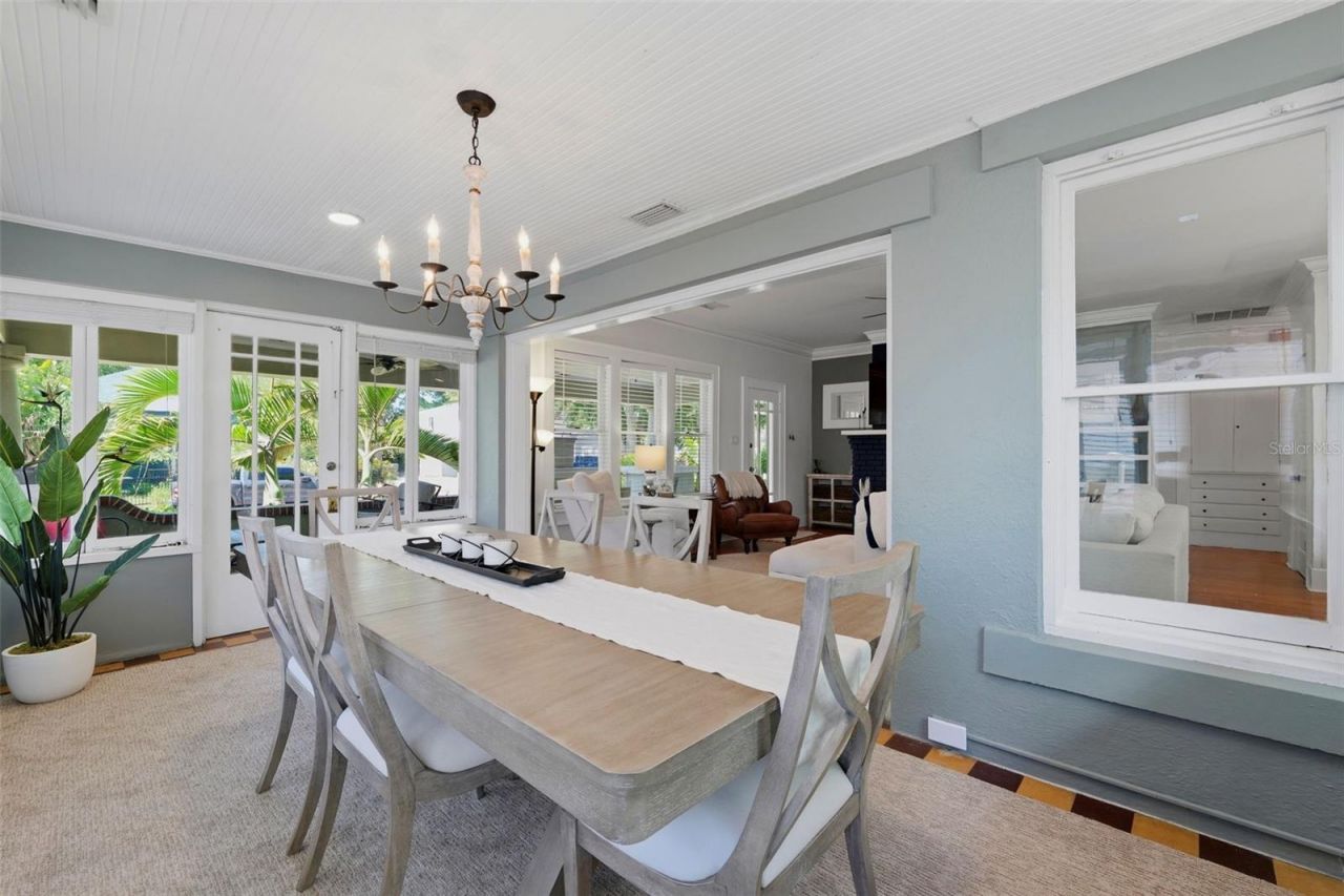 871 17th Avenue N, Saint Petersburg, FL 33704 Photo