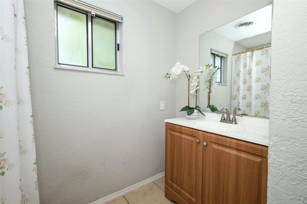 2416 Tamarind Drive , Edgewater, FL 32141 Photo