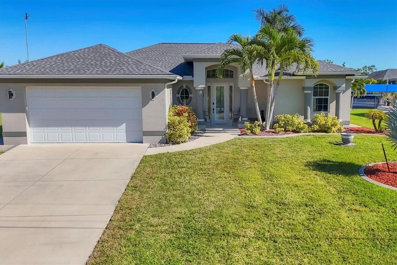 8058 Santa Cruz Drive , Port Charlotte, FL 33981 Photo