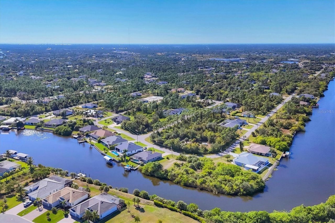 8058 Santa Cruz Drive , Port Charlotte, FL 33981 Photo