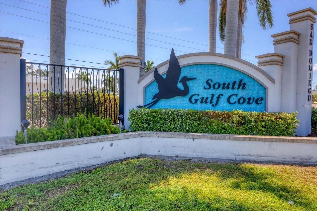 8058 Santa Cruz Drive , Port Charlotte, FL 33981 Photo