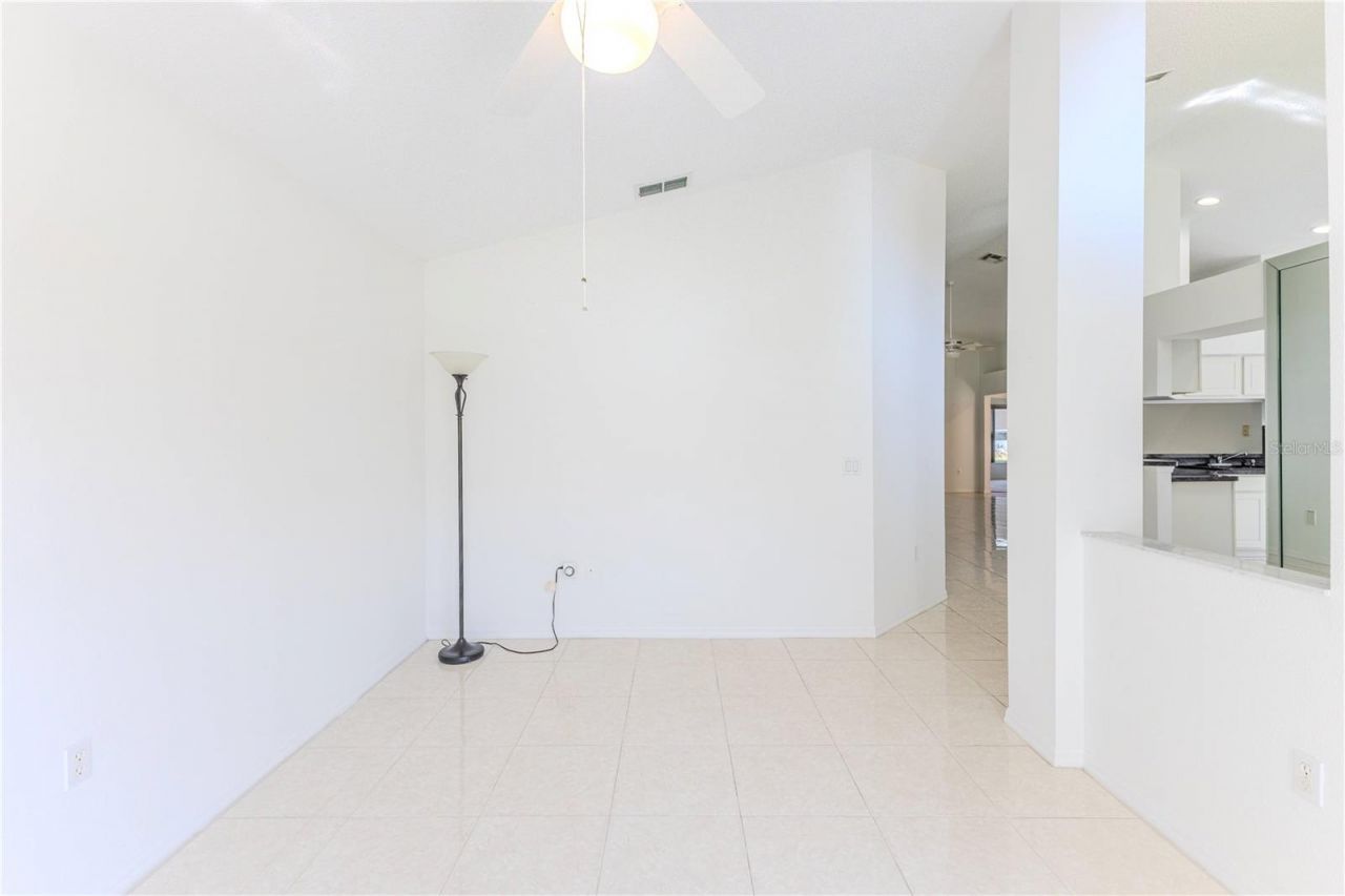 11261 Mcracken Drive , Spring Hill, FL 34609 Photo