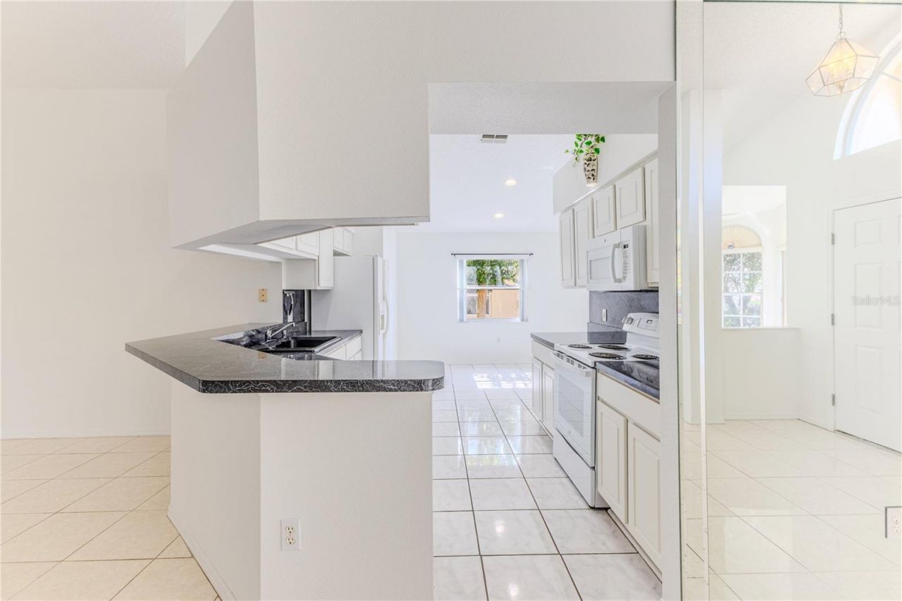 11261 Mcracken Drive , Spring Hill, FL 34609 Photo