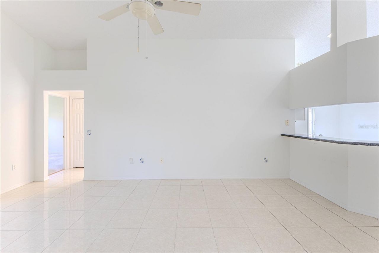 11261 Mcracken Drive , Spring Hill, FL 34609 Photo