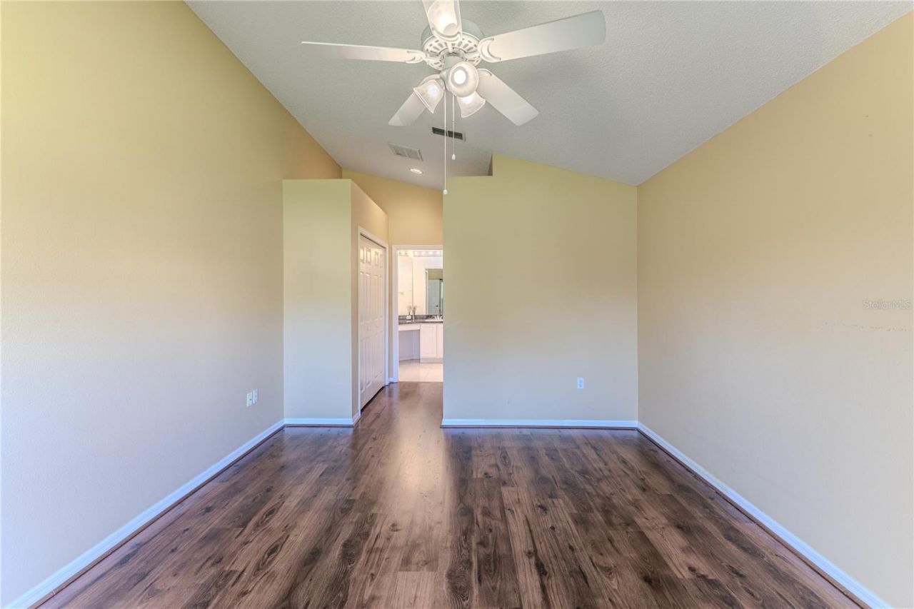 11261 Mcracken Drive , Spring Hill, FL 34609 Photo