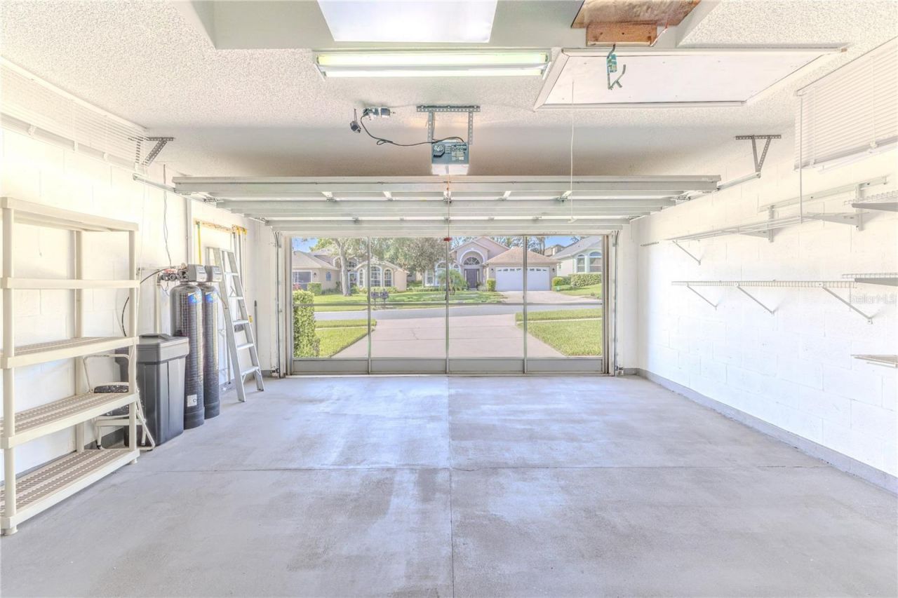 11261 Mcracken Drive , Spring Hill, FL 34609 Photo
