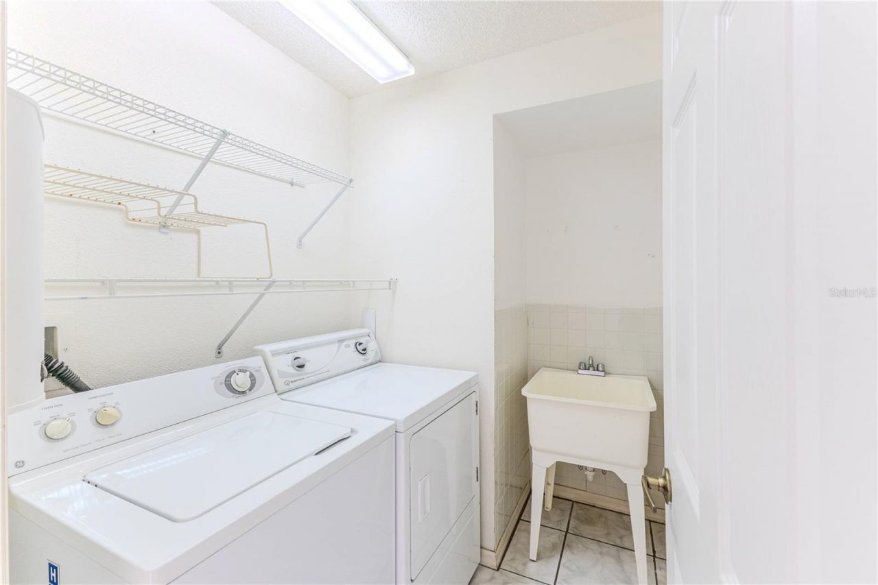11261 Mcracken Drive , Spring Hill, FL 34609 Photo