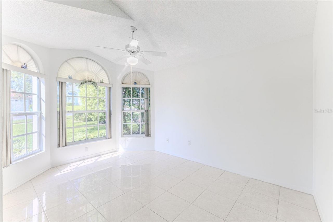 11261 Mcracken Drive , Spring Hill, FL 34609 Photo