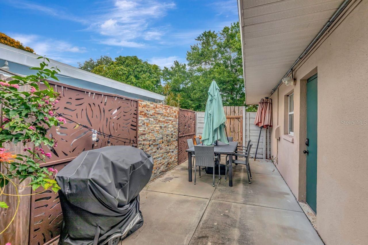 1950 45th Street N, Saint Petersburg, FL 33713 Photo