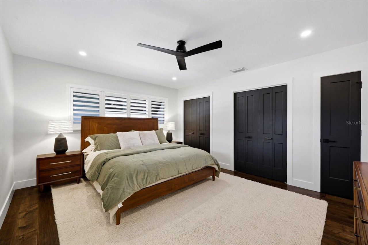 121 79th Street S, Saint Petersburg, FL 33707 Photo