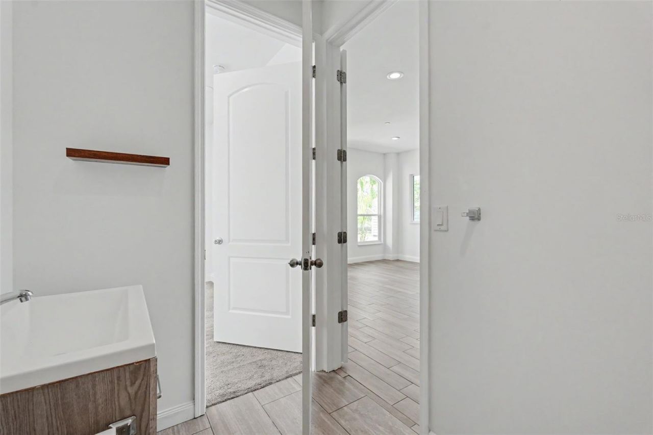 1018 7th Avenue S, Saint Petersburg, FL 33705 Photo