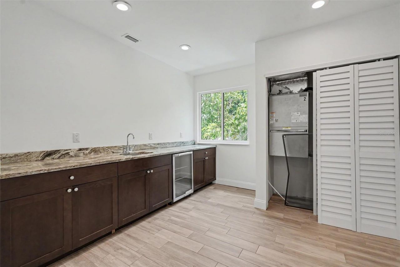 1018 7th Avenue S, Saint Petersburg, FL 33705 Photo