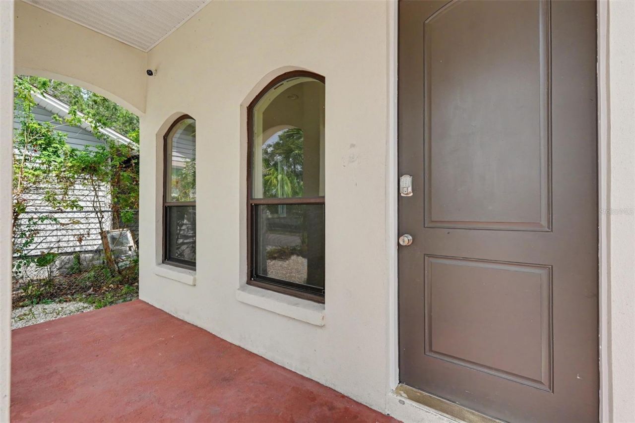 1018 7th Avenue S, Saint Petersburg, FL 33705 Photo