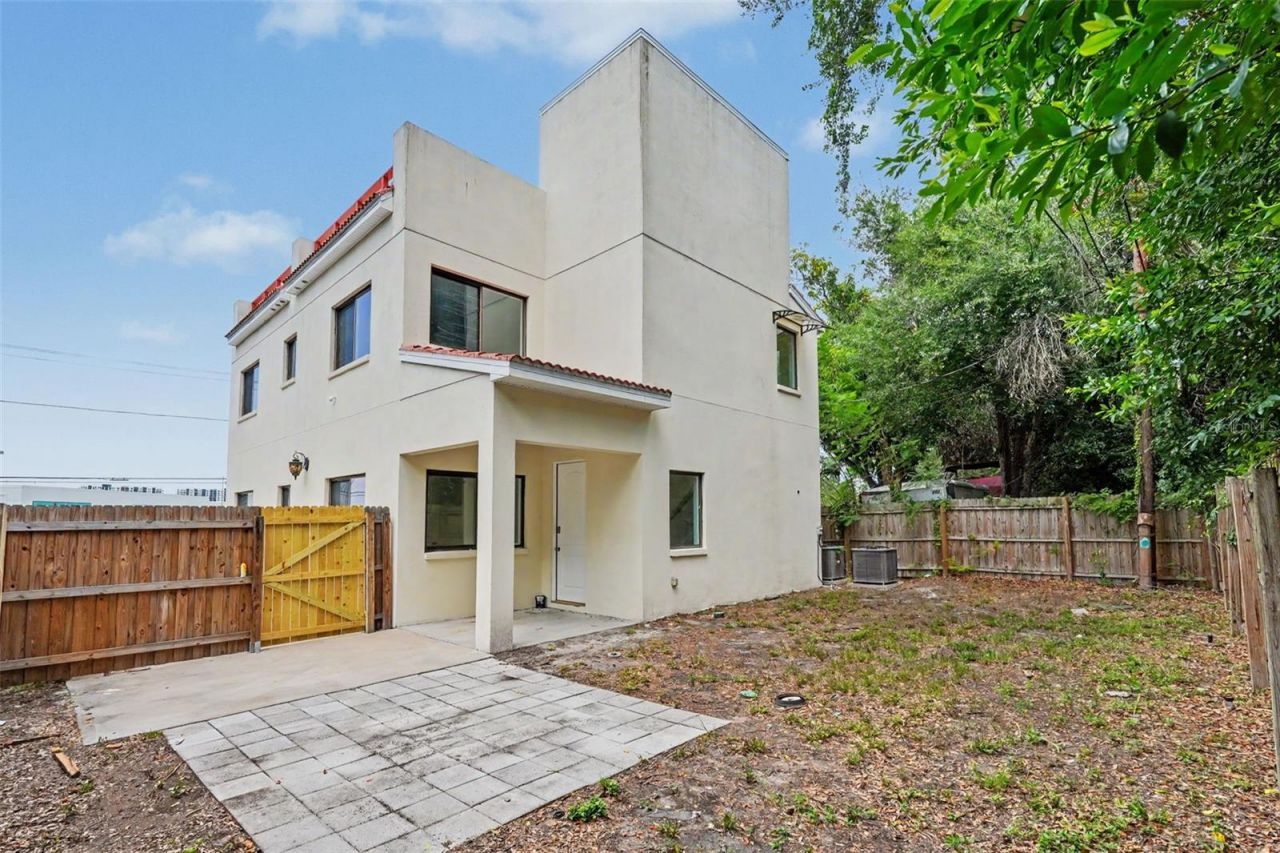 1018 7th Avenue S, Saint Petersburg, FL 33705 Photo