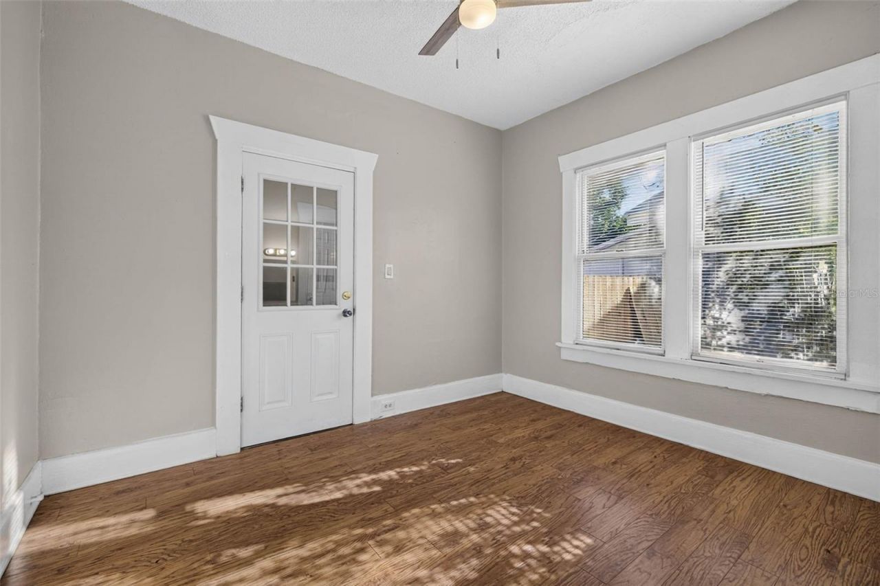 1042 8th Avenue S, Saint Petersburg, FL 33705 Photo