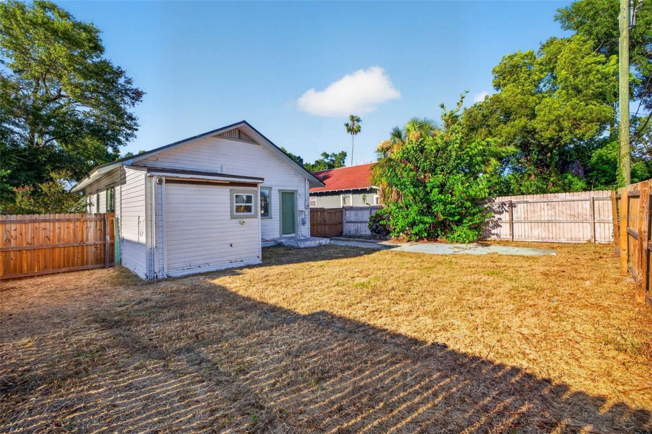 1042 8th Avenue S, Saint Petersburg, FL 33705 Photo