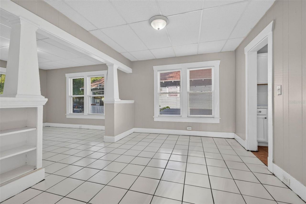 1042 8th Avenue S, Saint Petersburg, FL 33705 Photo