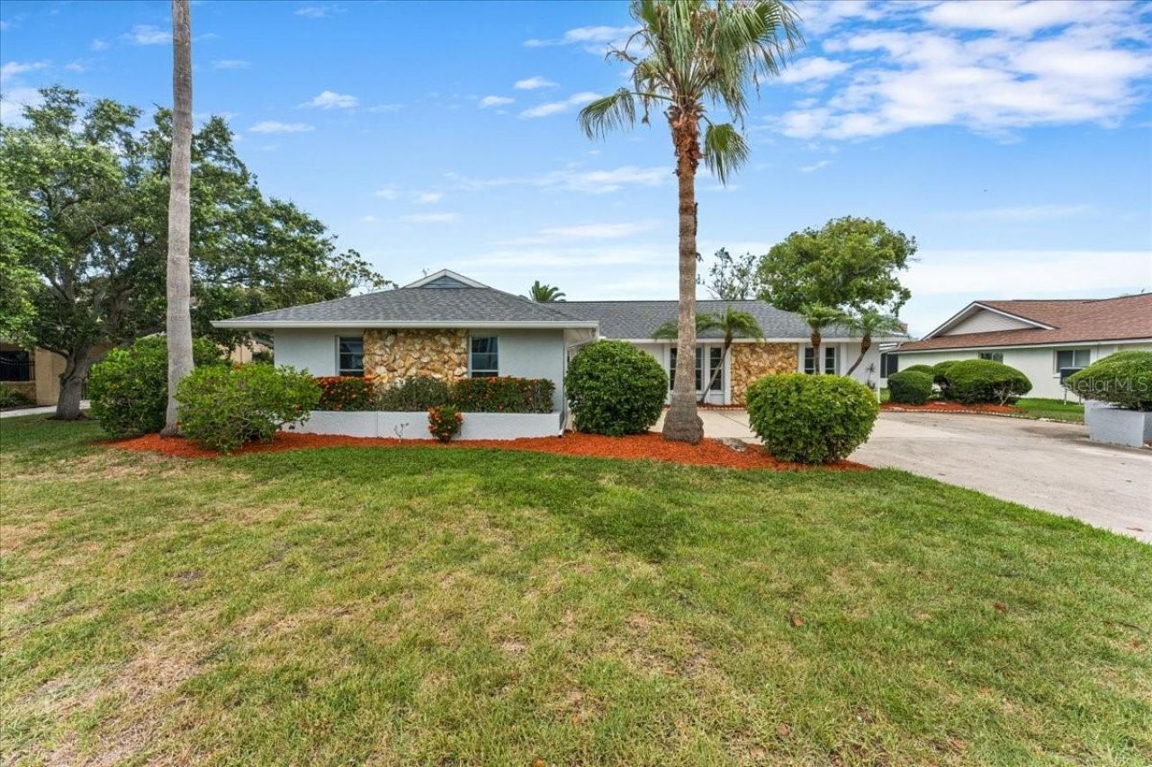 4147 Marine Parkway, New Port Richey, FL 34652 Photo