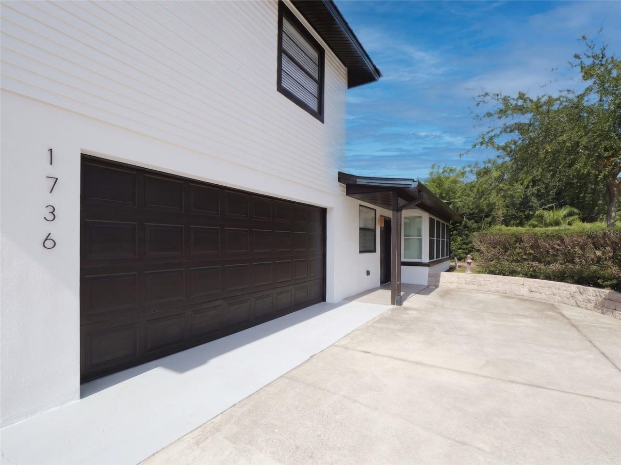 1736 W Country Club , Tampa, FL 33612 Photo