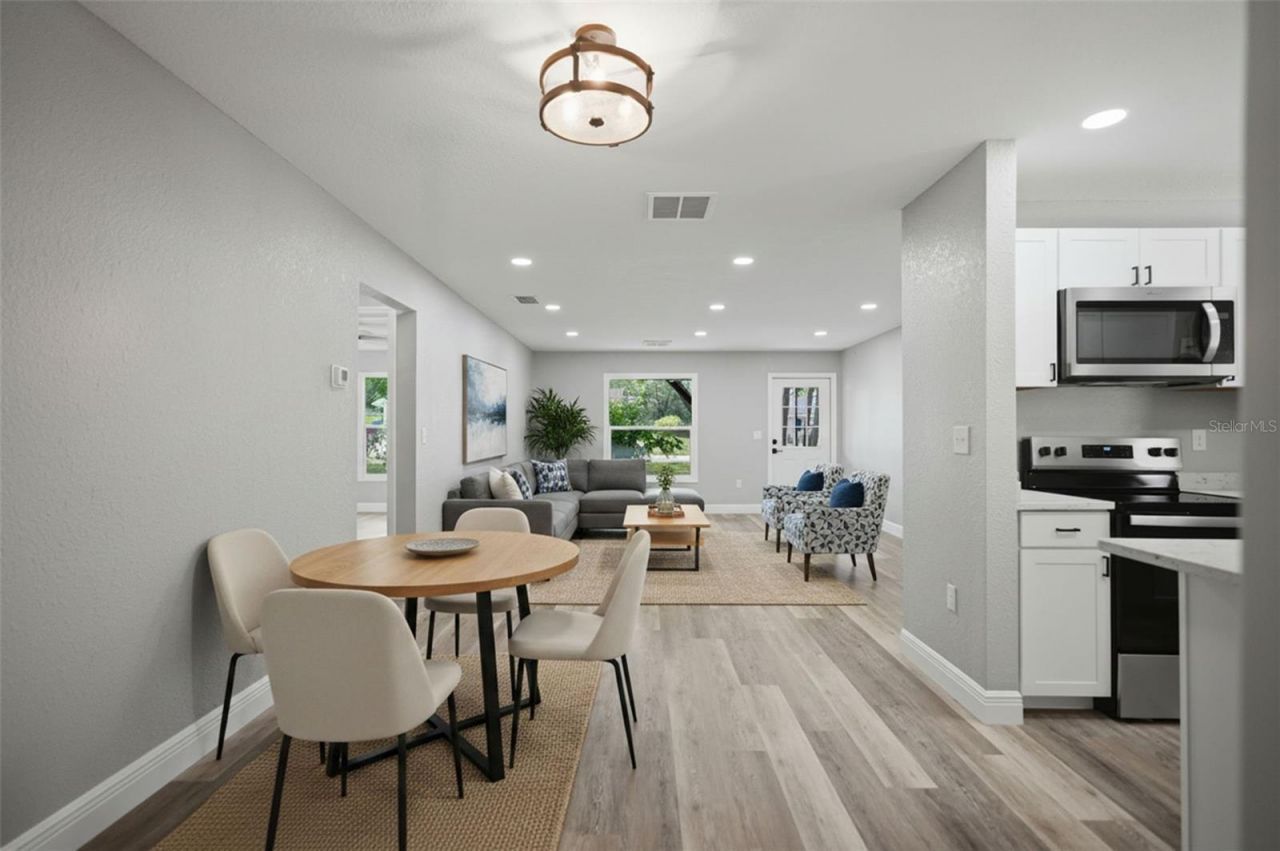 7407 Dundee Way, Weeki Wachee, FL 34613 Photo