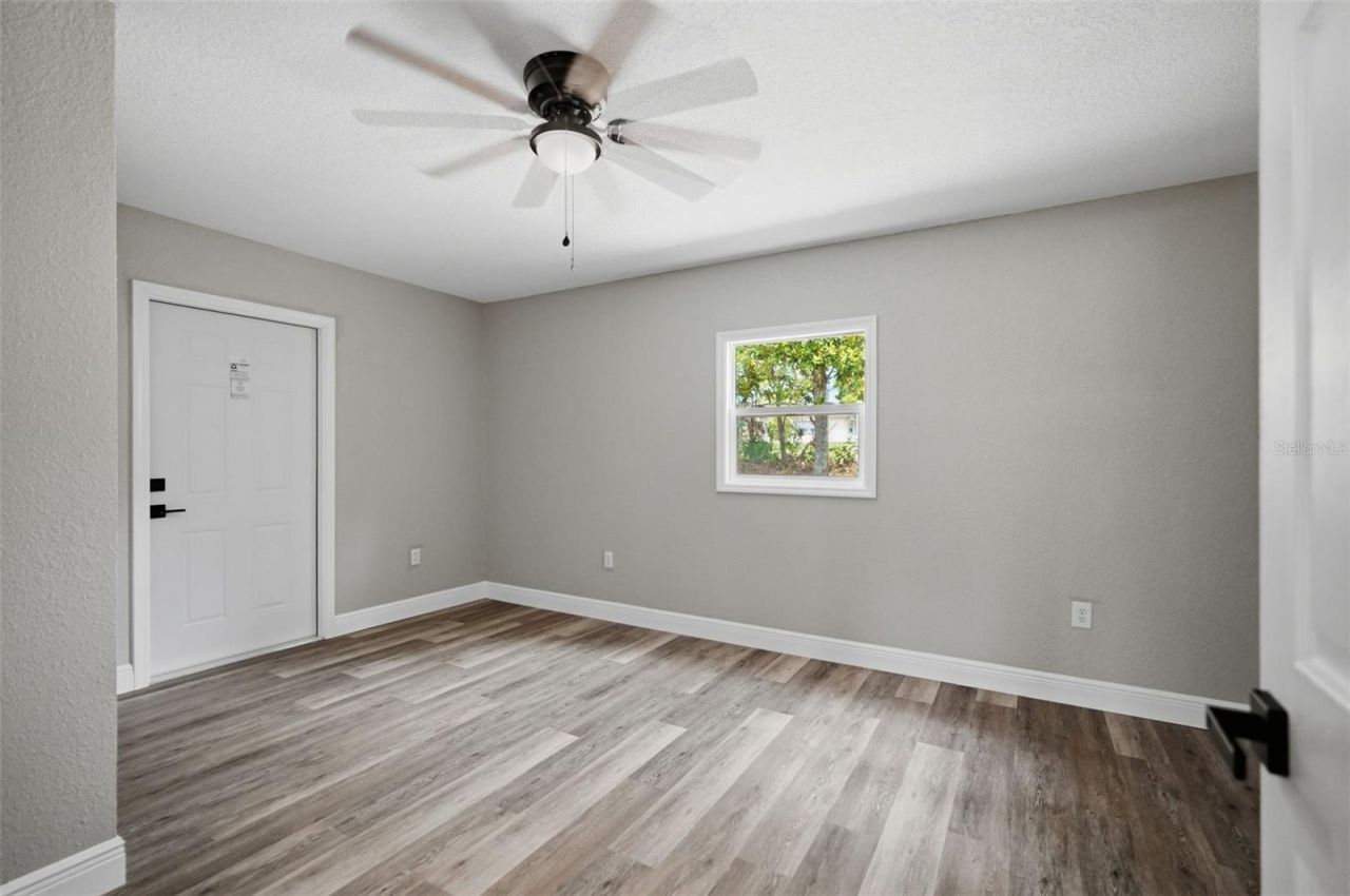 7407 Dundee Way, Weeki Wachee, FL 34613 Photo
