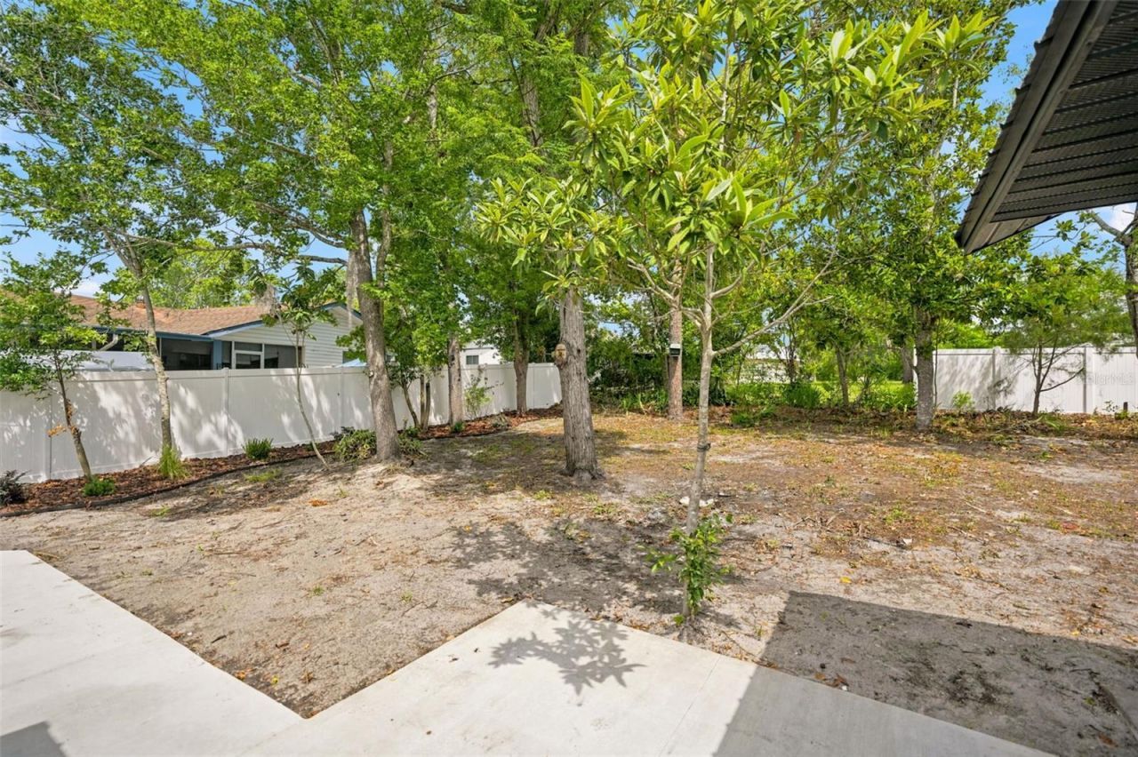 7407 Dundee Way, Weeki Wachee, FL 34613 Photo