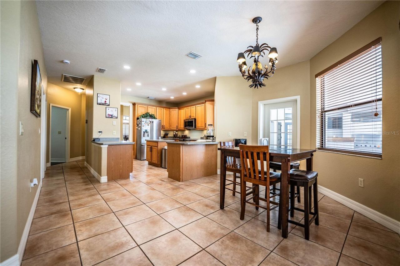 2205 Chesterfield Circle, Lakeland, FL 33813 Photo