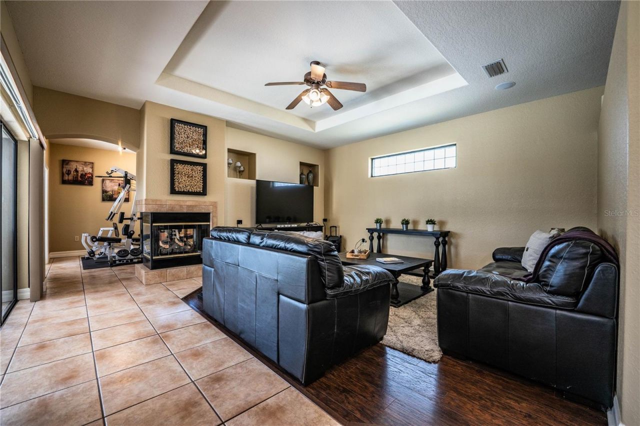 2205 Chesterfield Circle, Lakeland, FL 33813 Photo