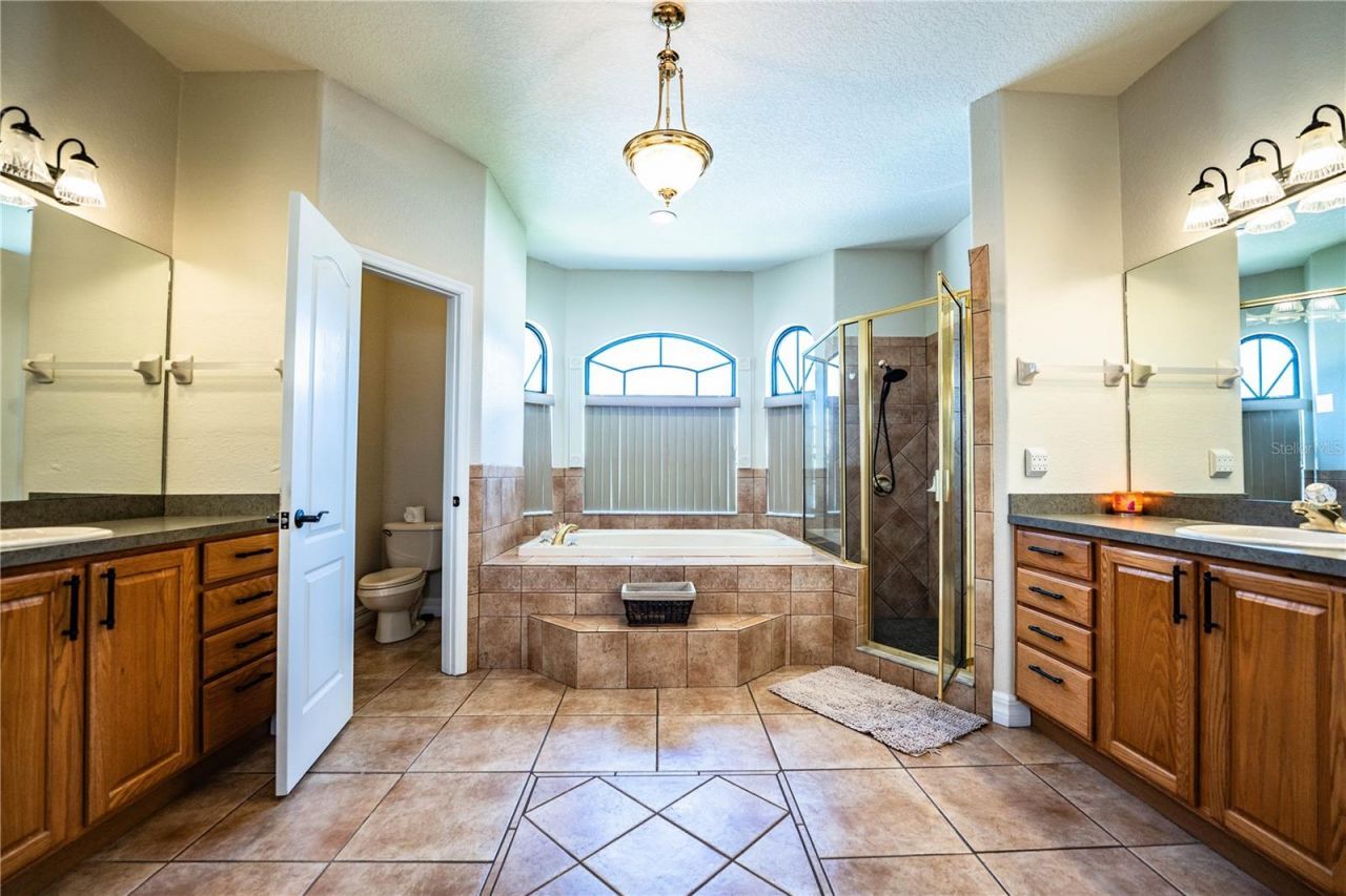 2205 Chesterfield Circle, Lakeland, FL 33813 Photo