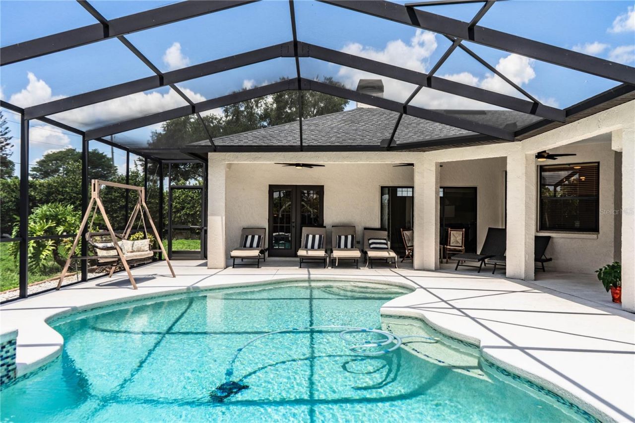 2205 Chesterfield Circle, Lakeland, FL 33813 Photo