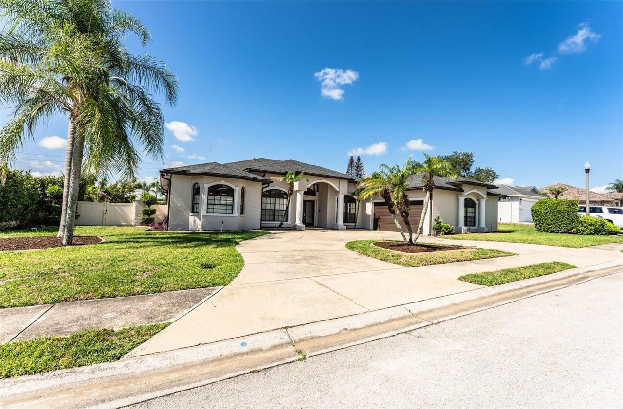 2205 Chesterfield Circle, Lakeland, FL 33813 Photo