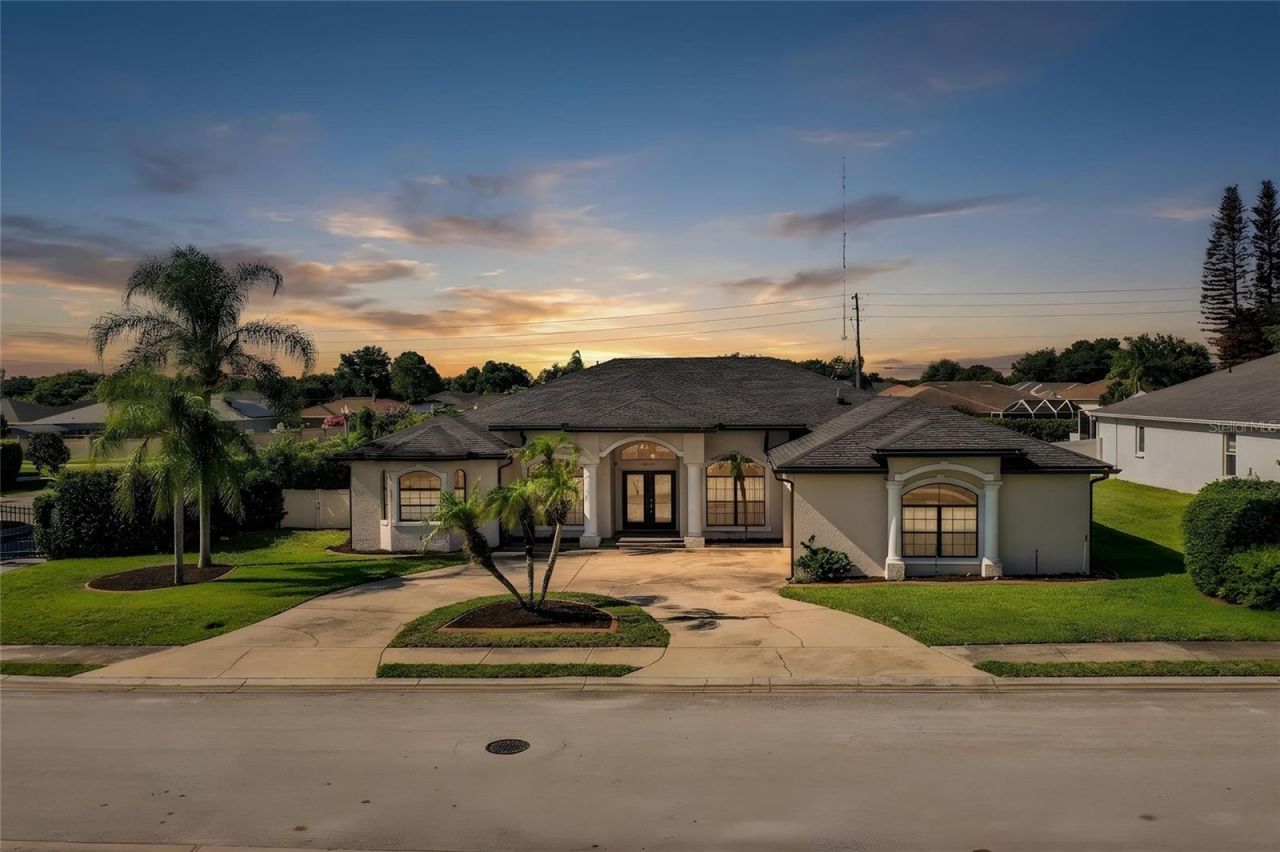 2205 Chesterfield Circle, Lakeland, FL 33813 Photo