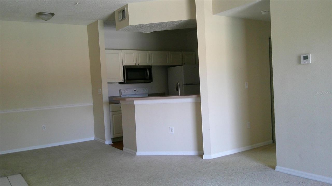 5518 Metrowest Boulevard, Unit 207, Orlando, FL 32811 Photo