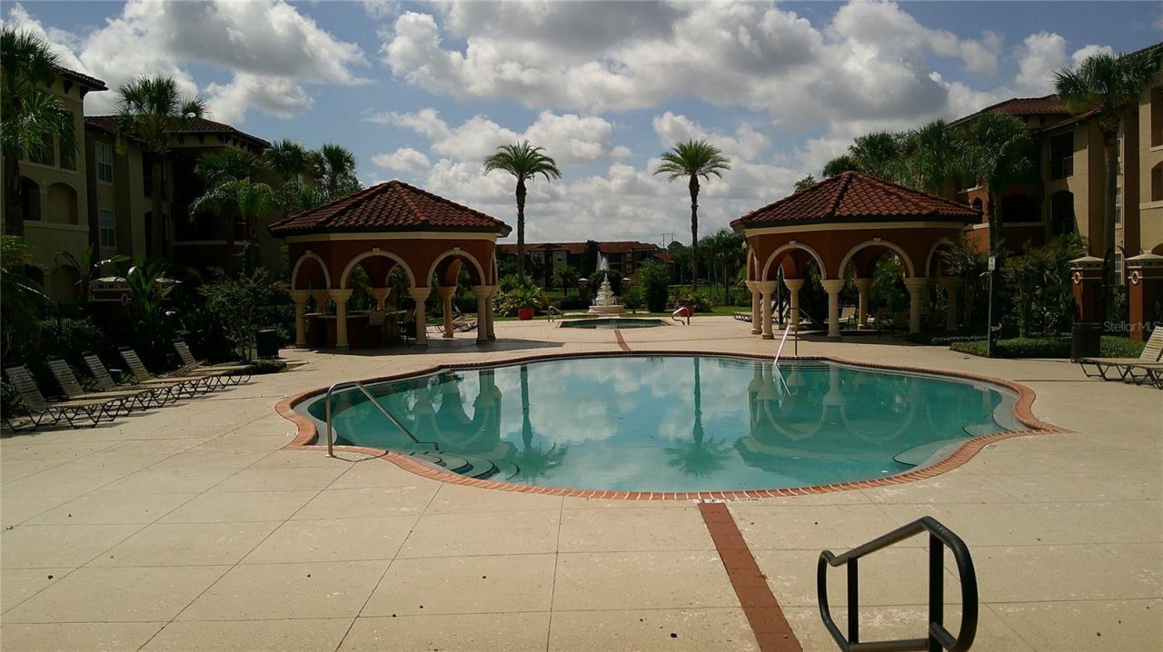 5518 Metrowest Boulevard, Unit 207, Orlando, FL 32811 Photo