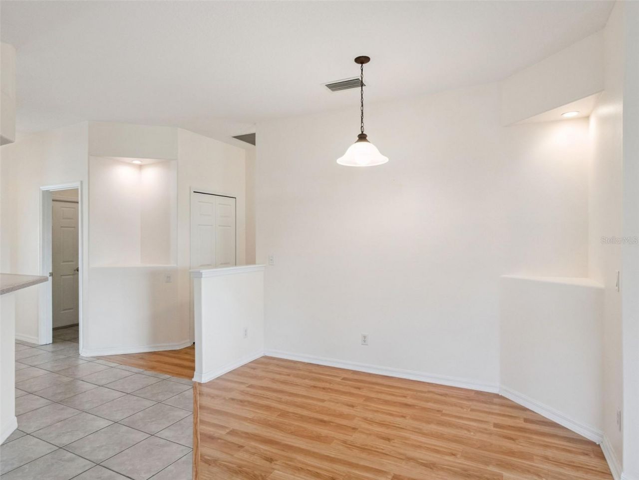 4519 Inverness Drive , Leesburg, FL 34748 Photo