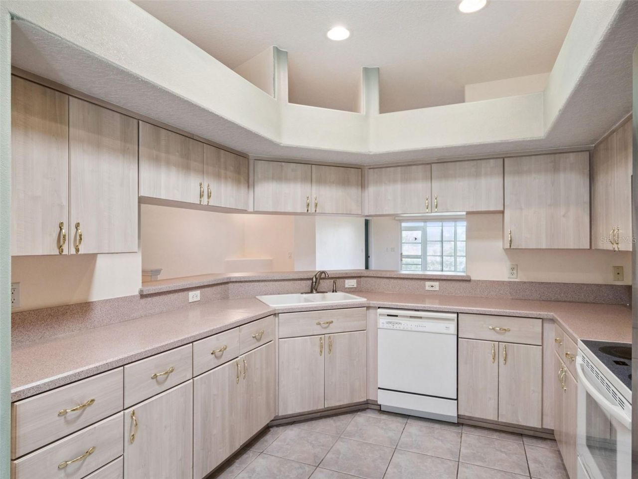4519 Inverness Drive , Leesburg, FL 34748 Photo